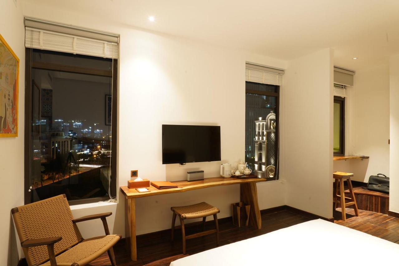 Sky Gem Central Hotel Хошимін Екстер'єр фото